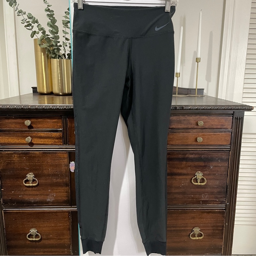 Nike Dri Fit leggings/joggers
